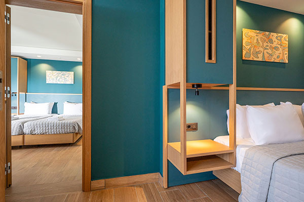 Superior-Verbindungszimmer mit Landblick