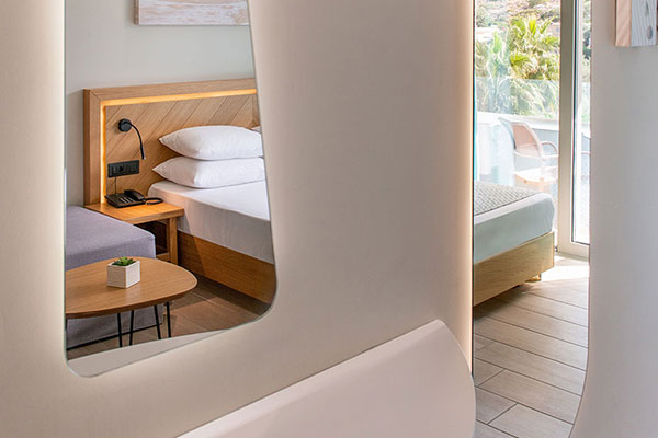 Superior Room Garden or Mountain View